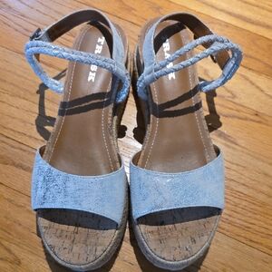 Trask Womens Silver Braided Espadrille & Cork Wedge Sandals. Size 9